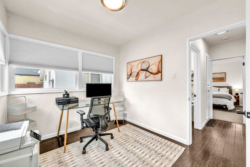 Listing photo thumbnail
