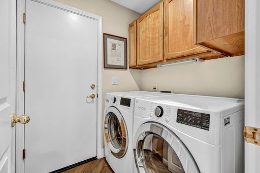 Listing photo thumbnail