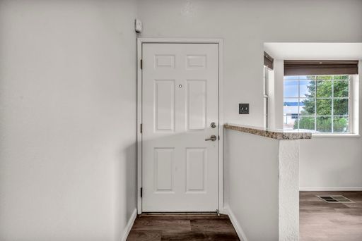 Listing photo thumbnail