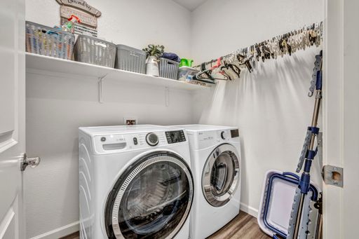Listing photo thumbnail