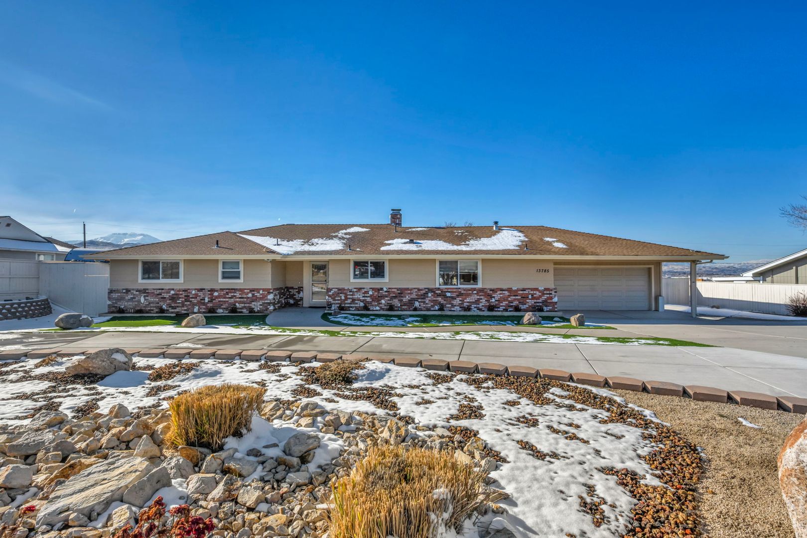 Reno House: 13785 Kewanna Trail