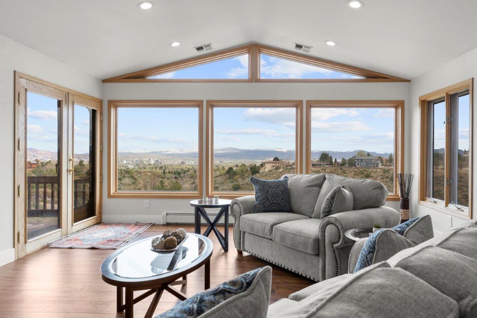 Reno House: 3400 Southampton Drive