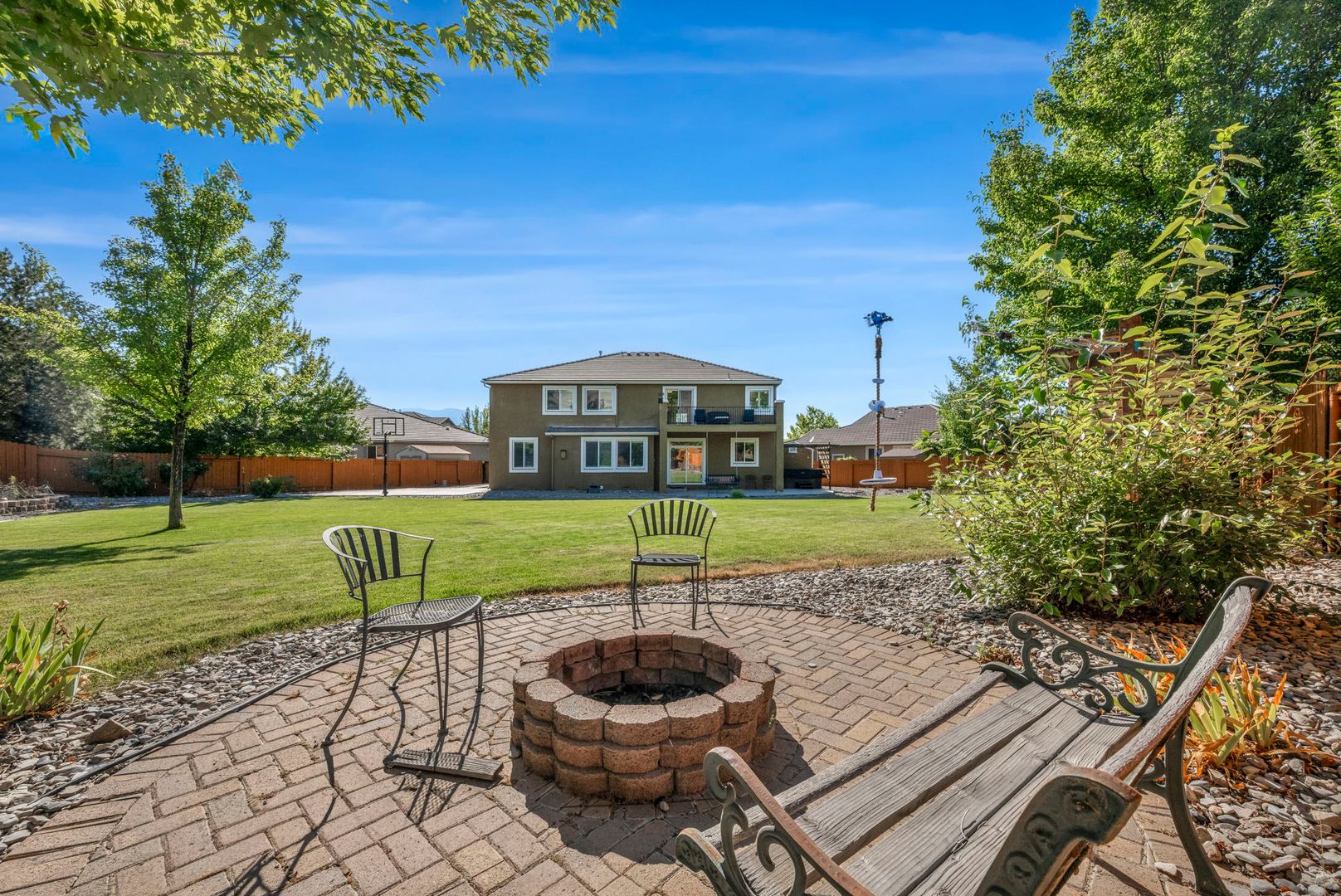 Listing photo
