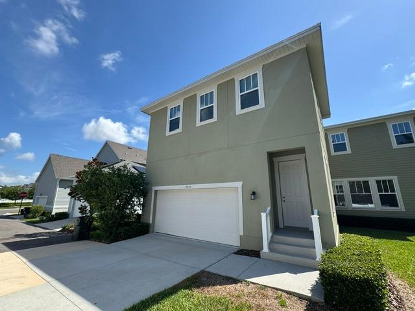 Celebration House: 7573 Estuary Lake Loop #B