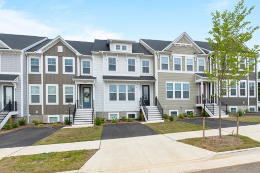 Glenbrook Living at Its Best – New 3BR Townhome $1000 Off First Month's Rent