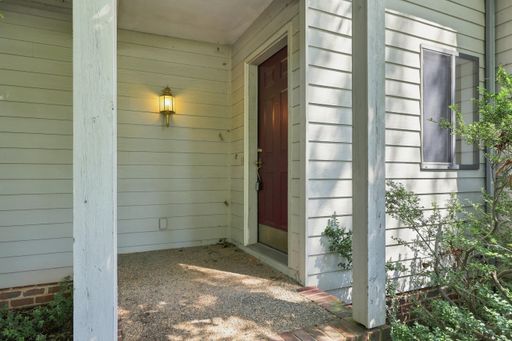 322 Whispering Oaks Drive – photo 1
