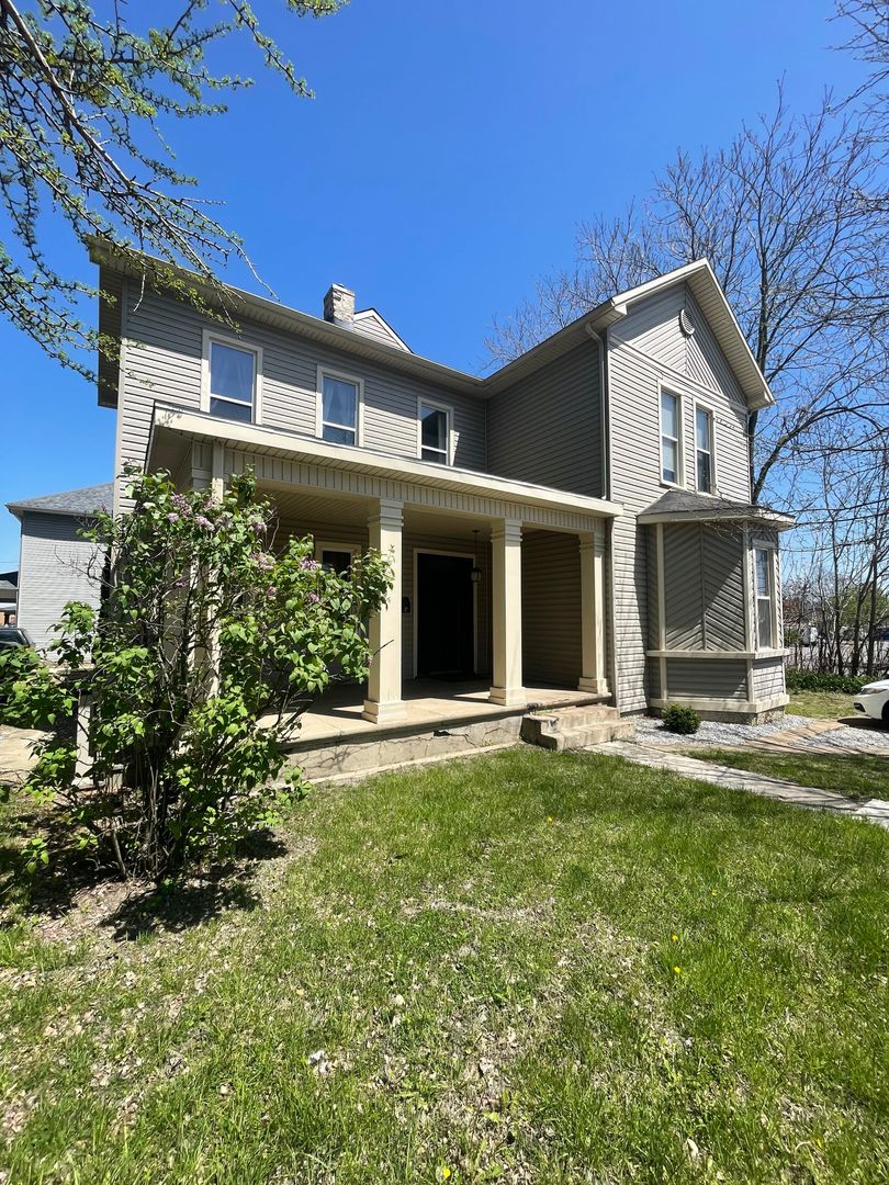 Connersville Apartment: 226 W. 3rd. St.