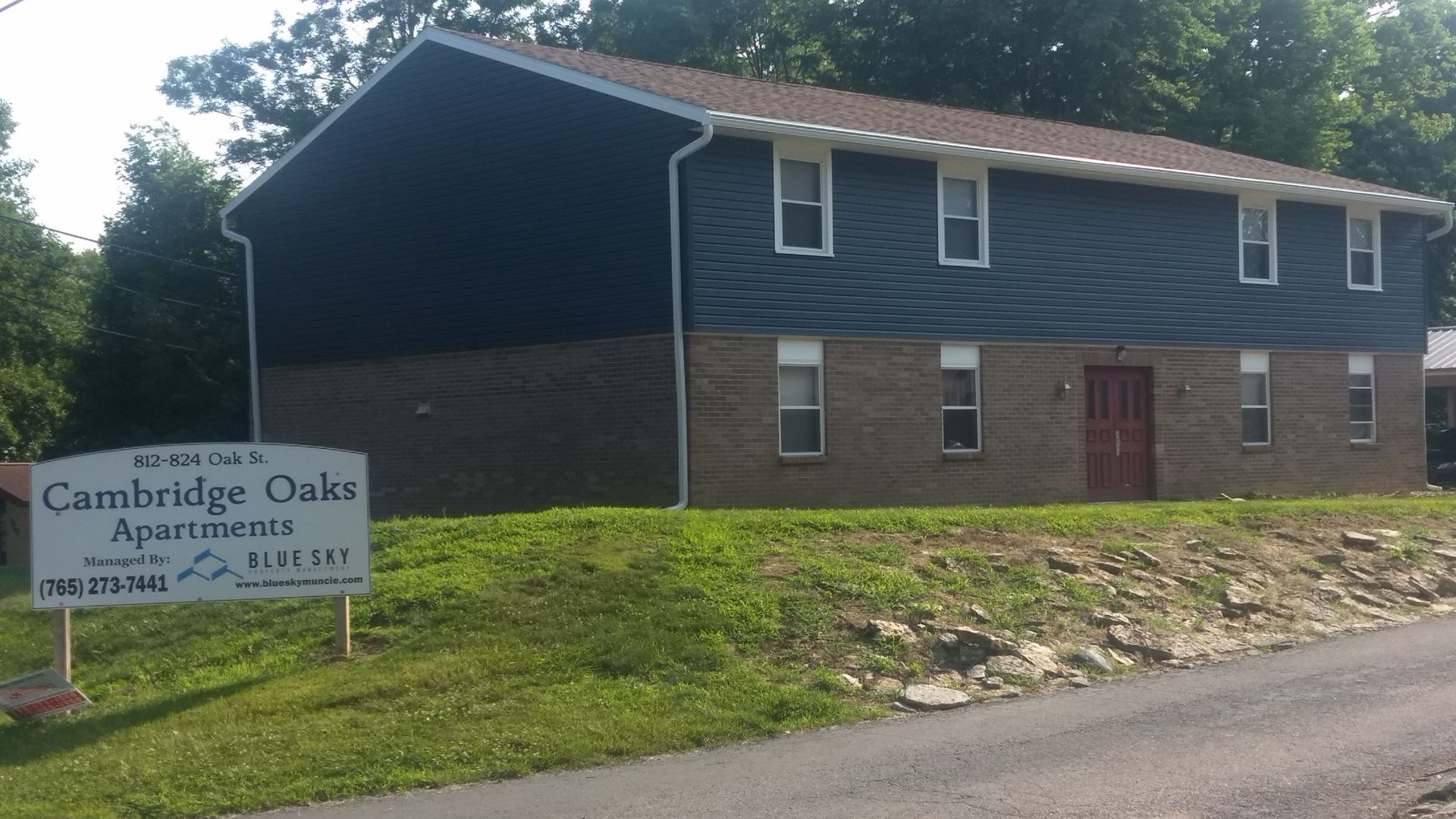 Connersville Apartment: 820 Oak St