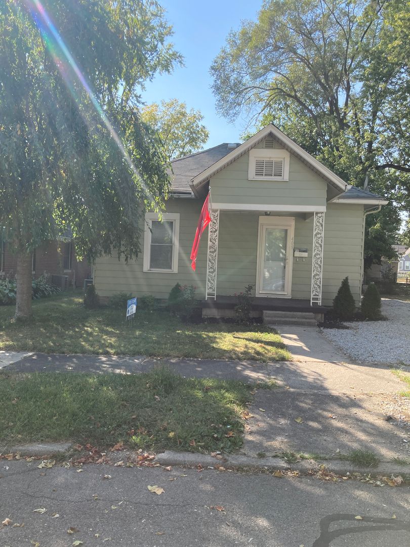 Muncie House: 409 S. Celia Ave.