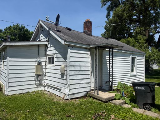 One Bedroom - With Bonus Room! – photo 1
