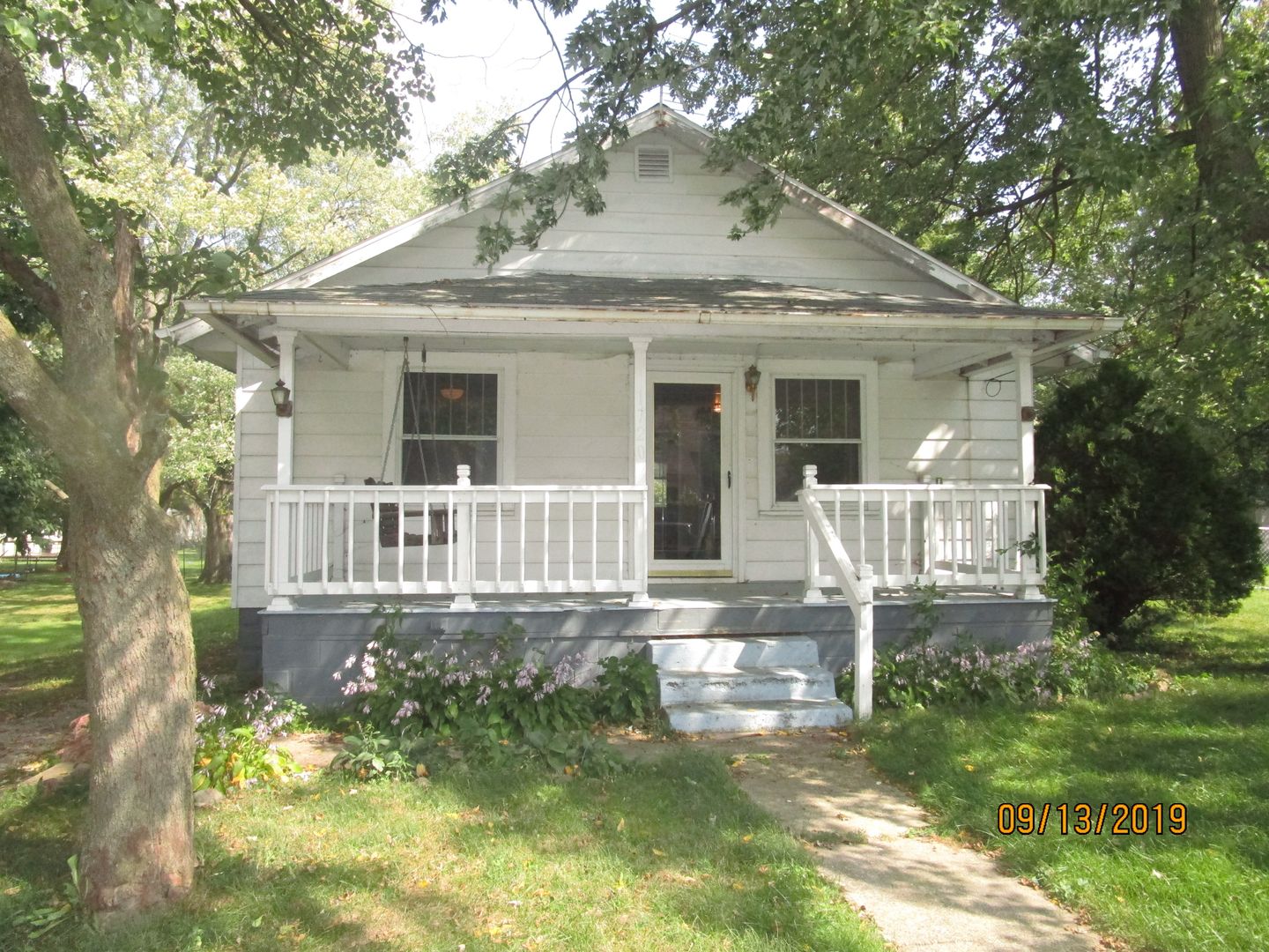 Muncie House: 1720 N Buckles St