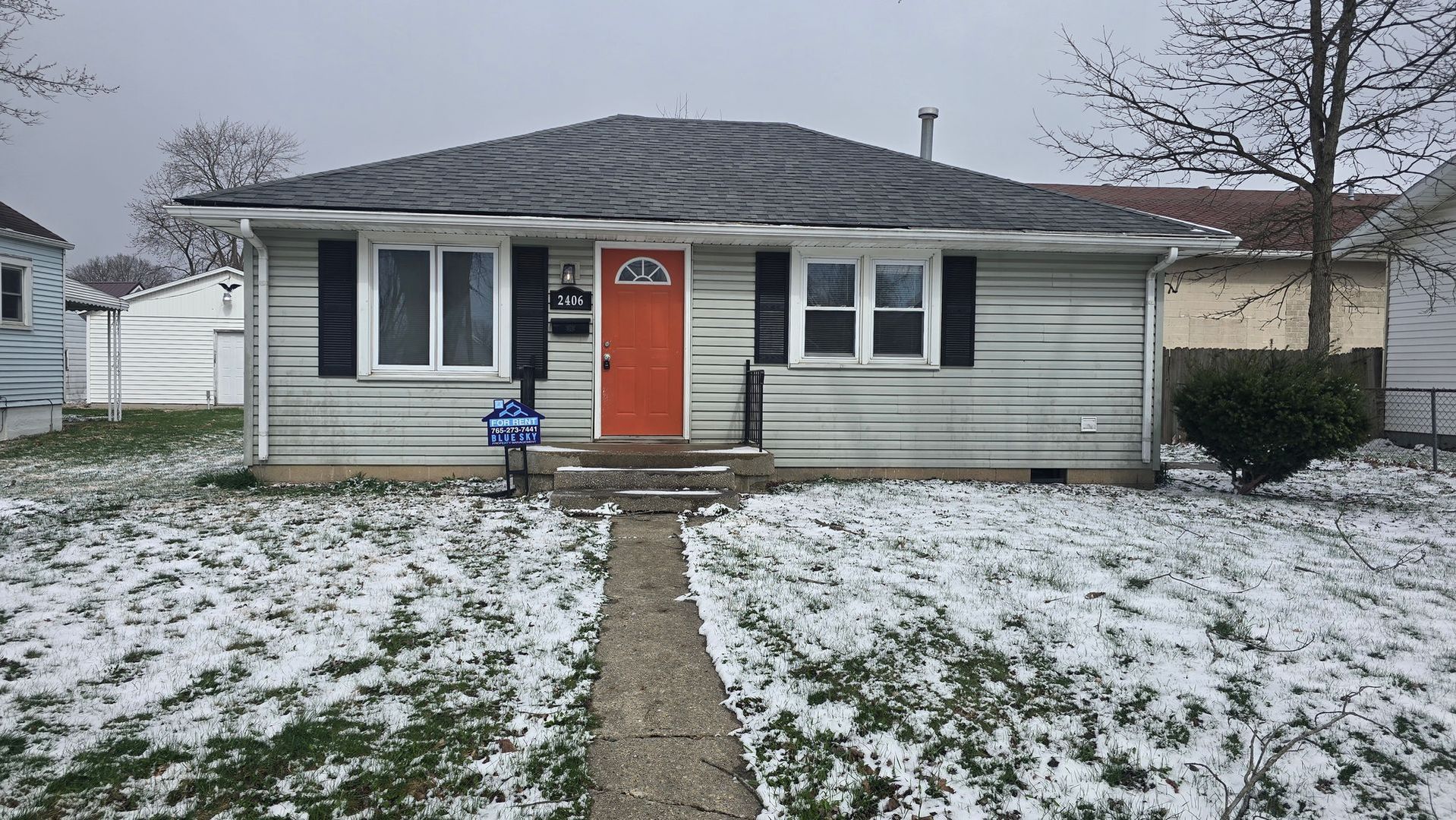 Muncie House: 2406 E 8th St