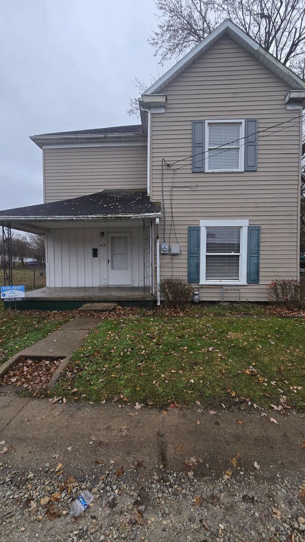 Muncie House: 407 W. 8th St.