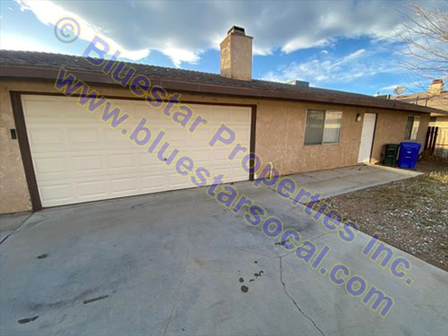 Apple Valley Apartment: 15584 Tonekai #1-4