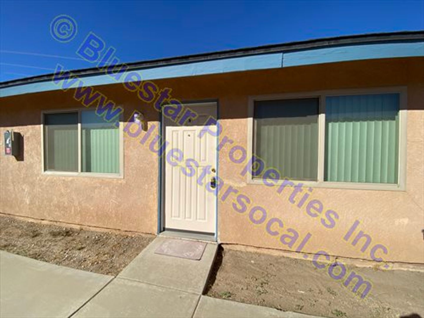 Hesperia Apartment: 13880 Juniper #A-D