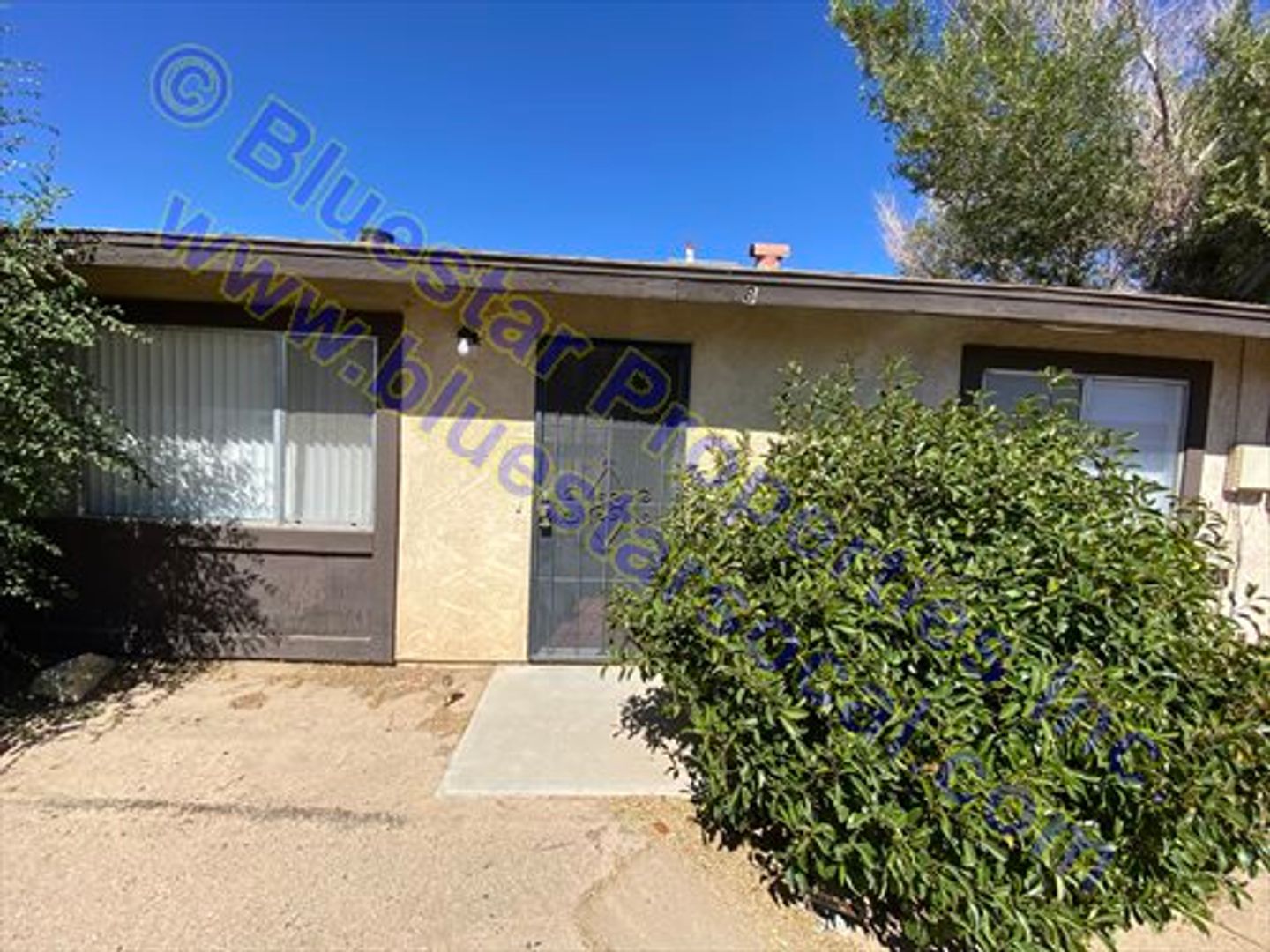Apple Valley Apartment: 20946 Laguna Road