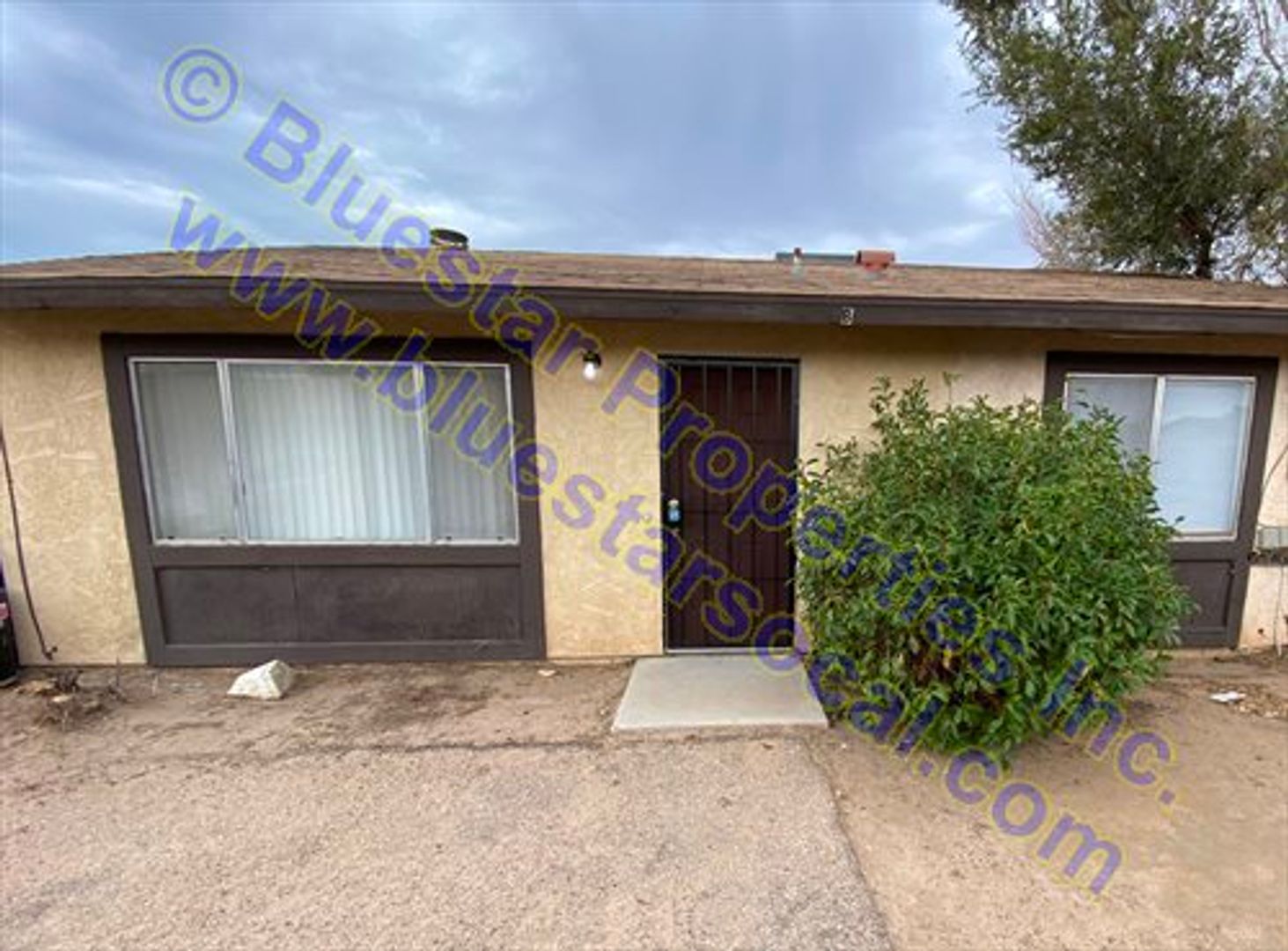 Apple Valley Apartment: 20946 Laguna Road
