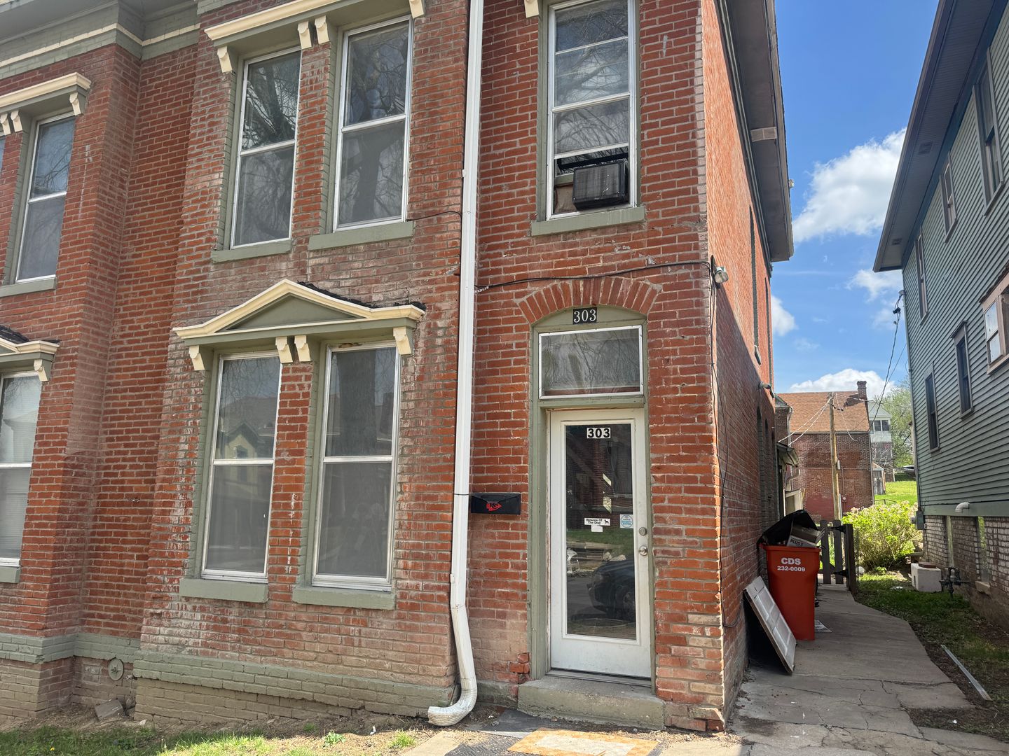 St. Joseph Apartment: 301 S 13th St.