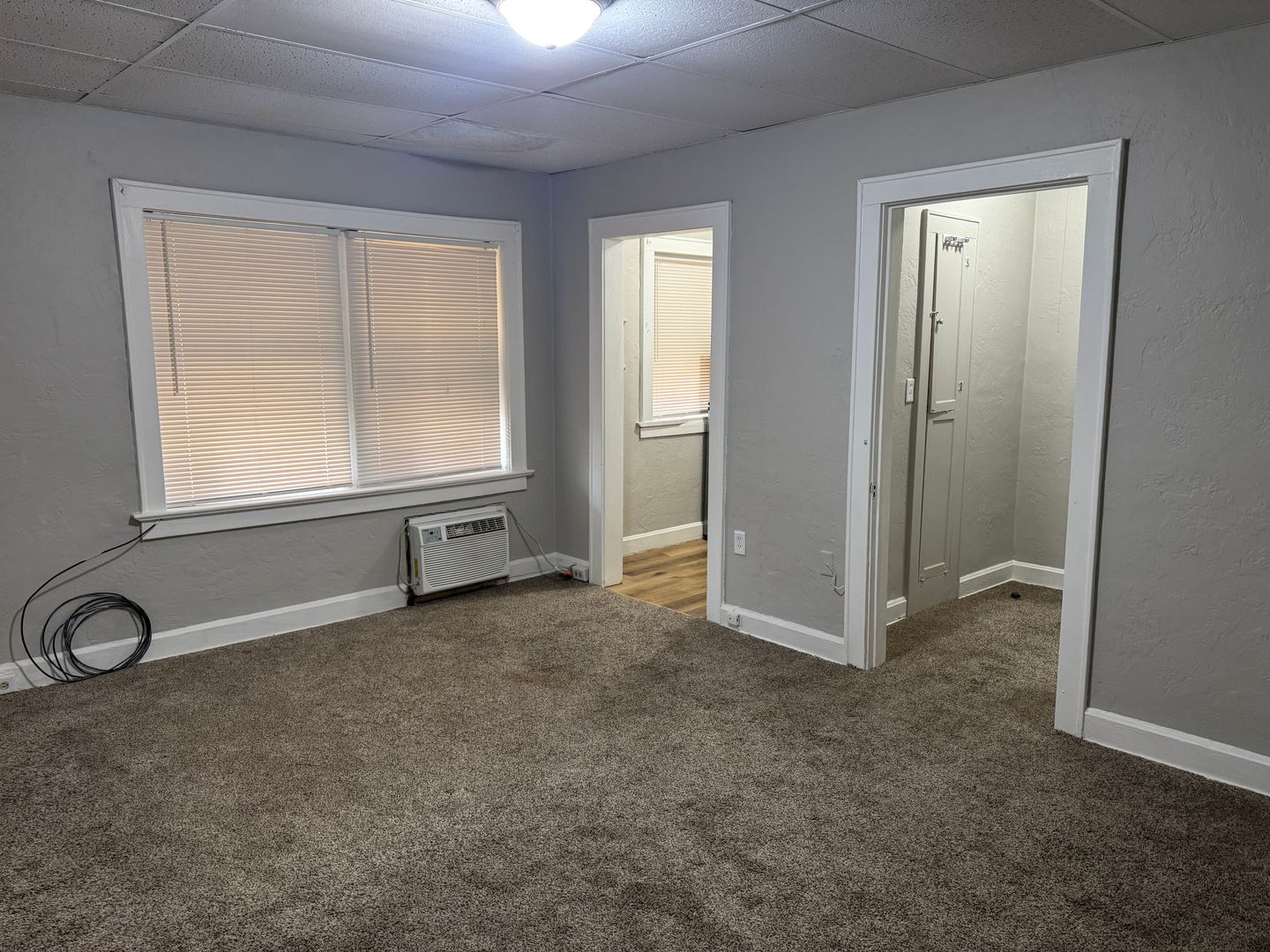 St. Joseph Apartment: 316 N Noyes Blvd.