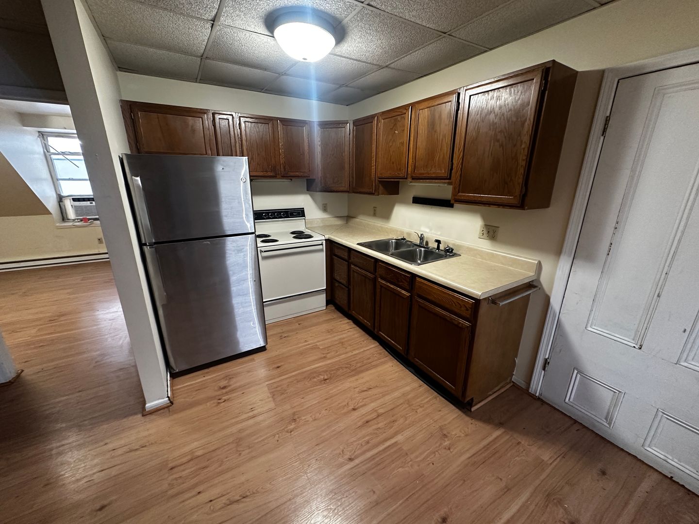 St. Joseph Apartment: 415 Robidoux St.