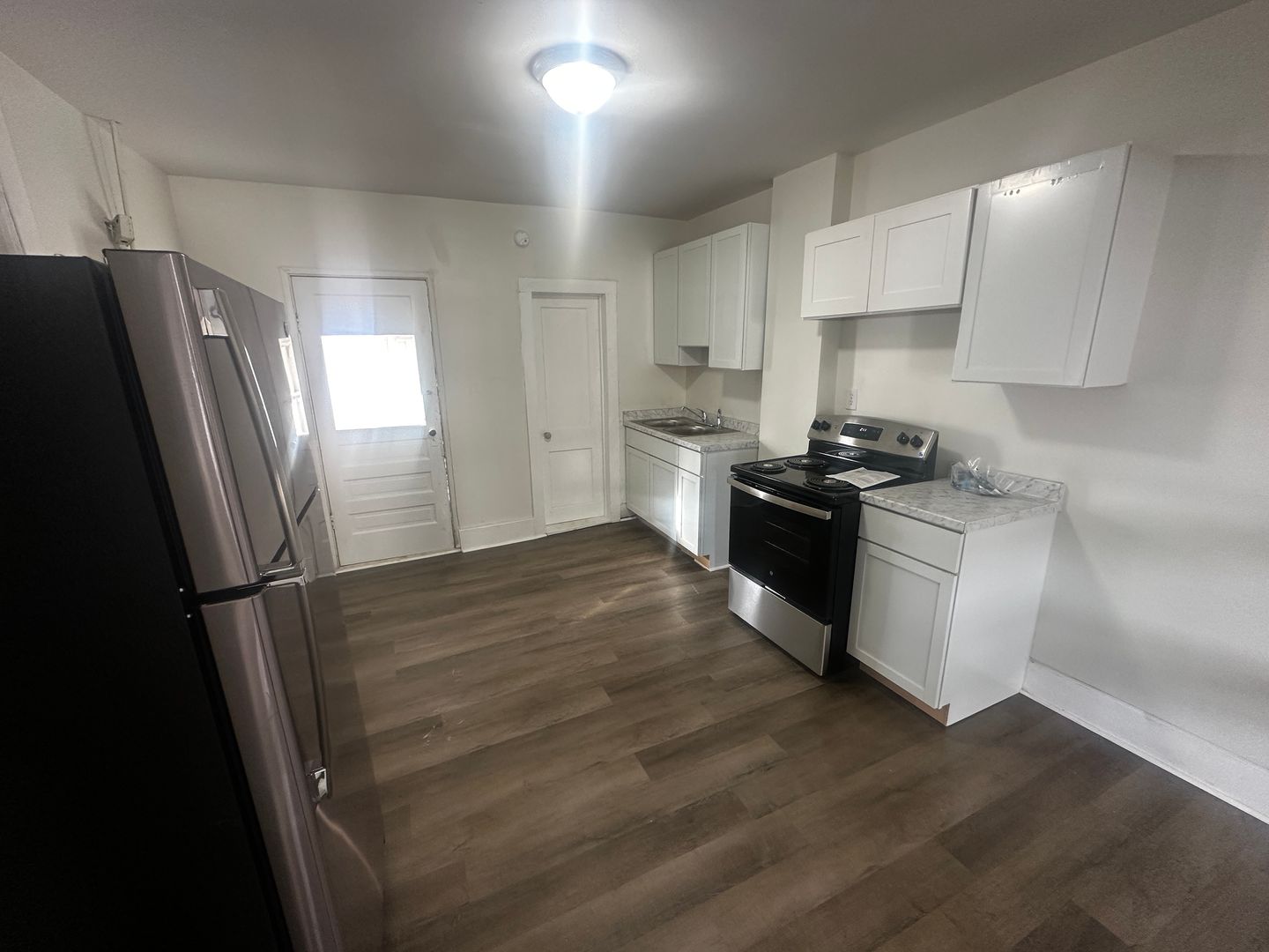 Saint Joseph Apartment: 2902 S 19th