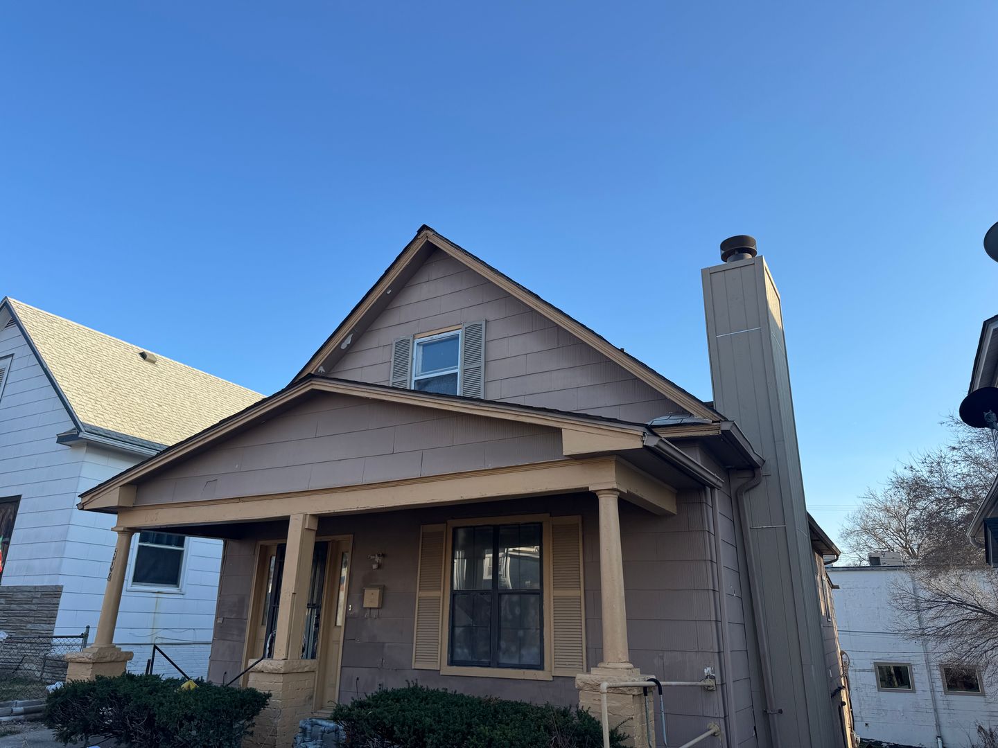 Kansas City Apartment: 607 Tenny Ave.