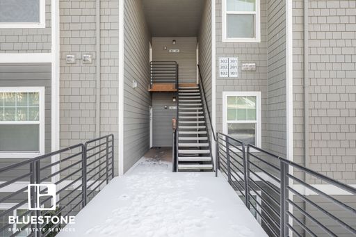 Two-Bedroom Apartment at Hawk's Point – photo 1