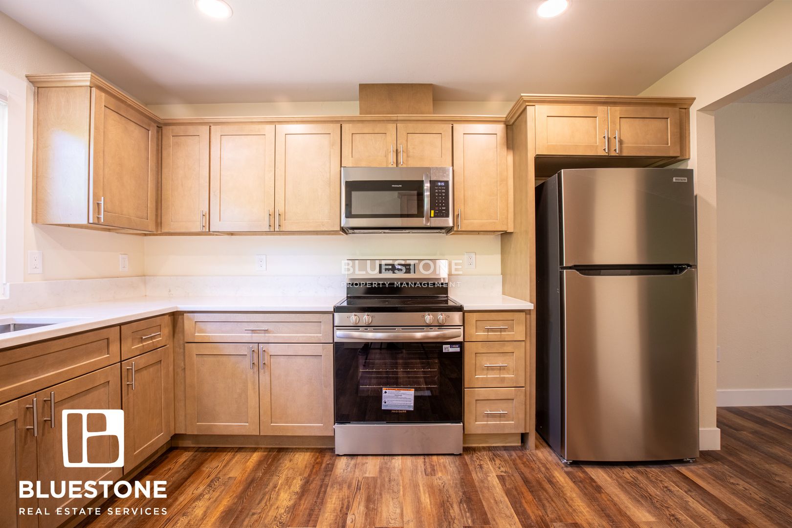 Milwaukie Apartment: 11850 SE 26th