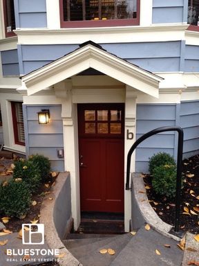 2 Bed 2 Bath Located in an 1886 Queen Anne Building – photo 1