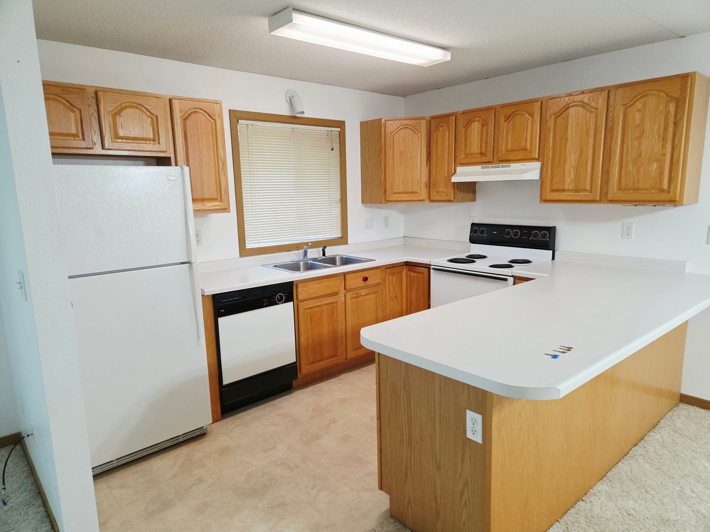 Mandan Apartment: 1909 Kyle Lane NW