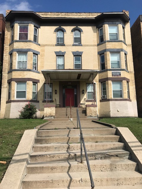 Pittsbugh Apartment: 331 McKee Place