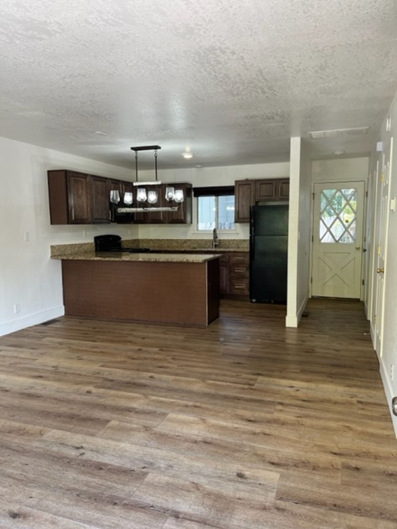 South Lake Tahoe Apartment: 737 San Jose