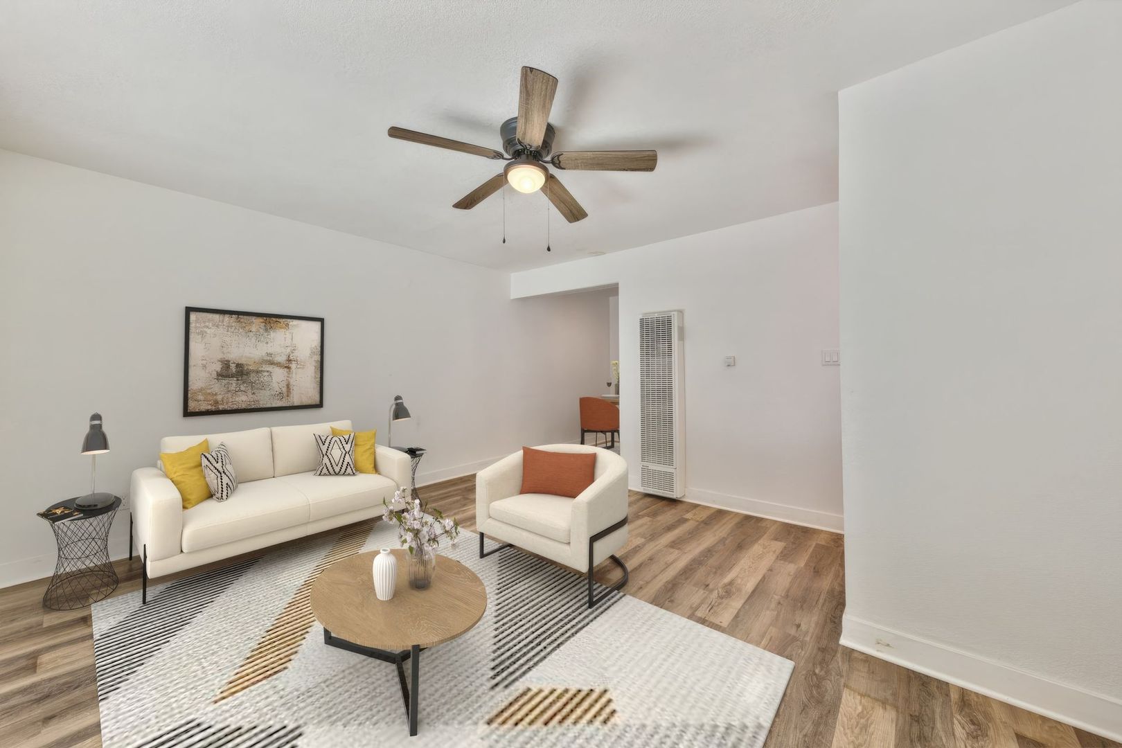 South Lake Tahoe Apartment: 3728 Primrose Ave & 1053 Moss Rd