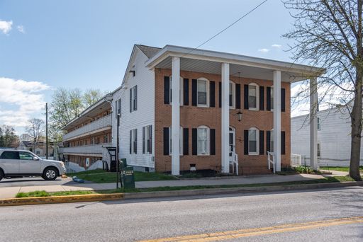 1 Bedroom Apartment – 76 Pennsylvania Ave - One Bedroom Apartment, Westminster, MD 21157