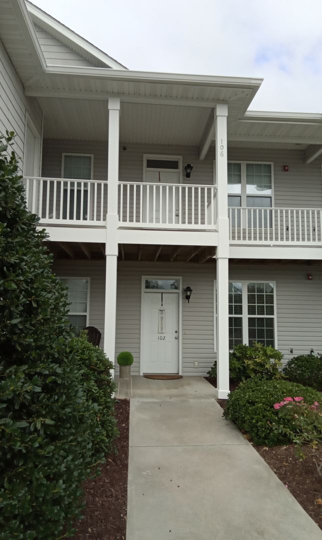 Morehead City House: 175 Old Murdoch Road