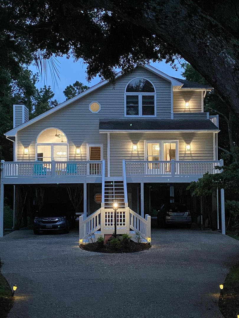 Emerald Isle House: 8711 Emerald Plantation  Road