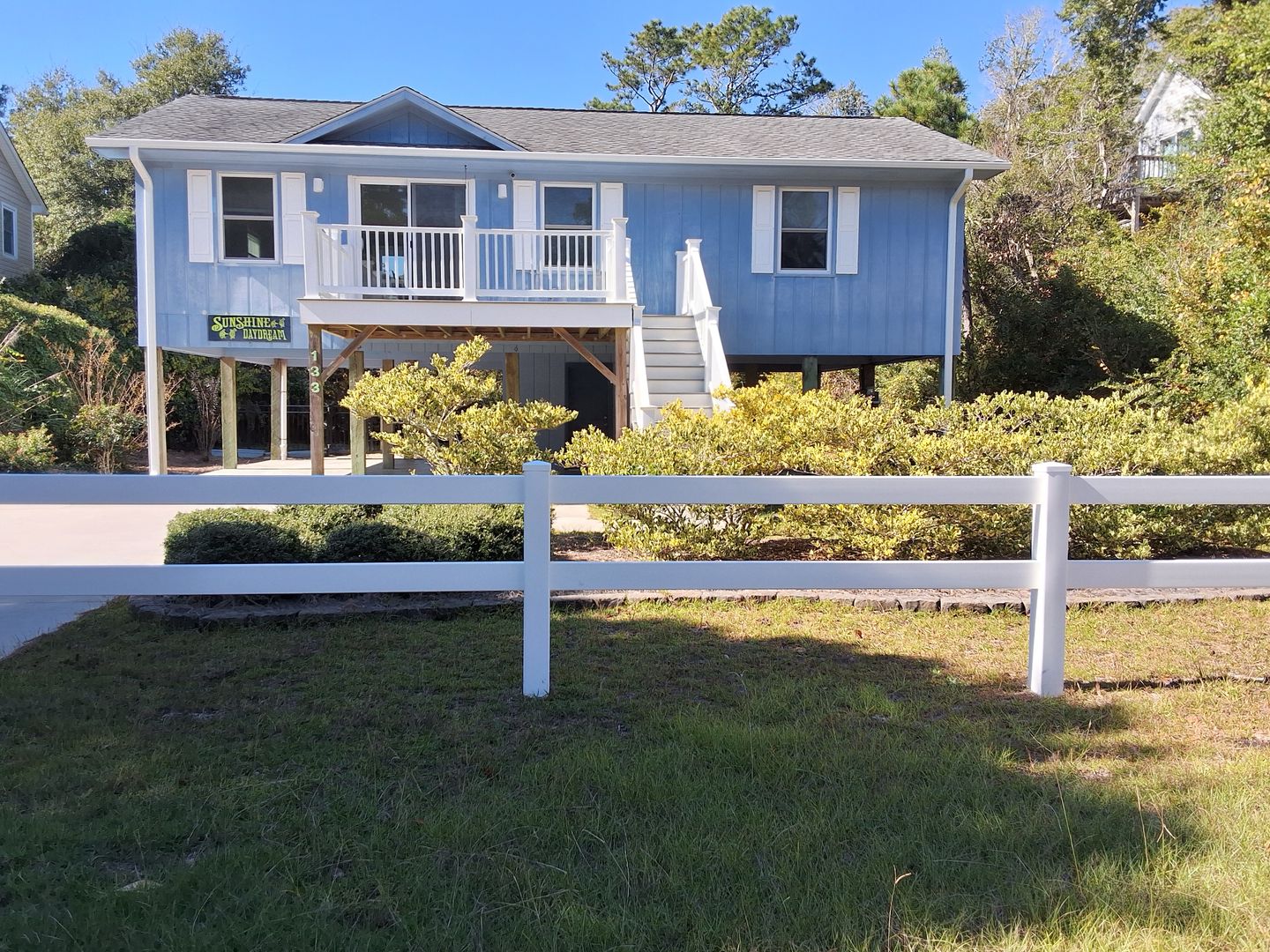 Emerald Isle House: 133 Doe Drive