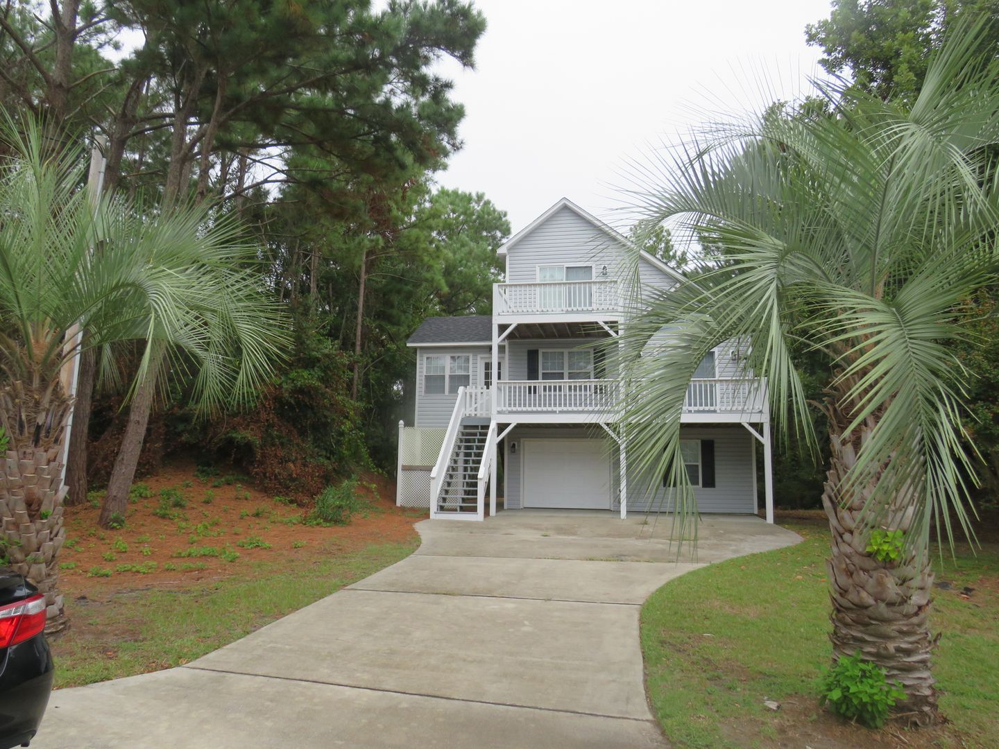 Emerald Isle House: 208 Stroud Street