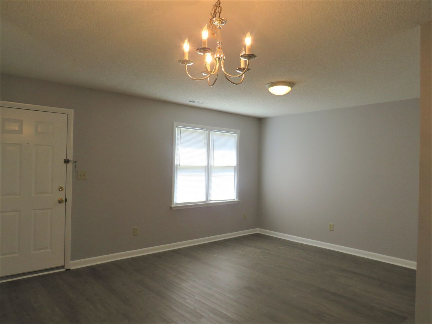 Swansboro House: Port West Drive