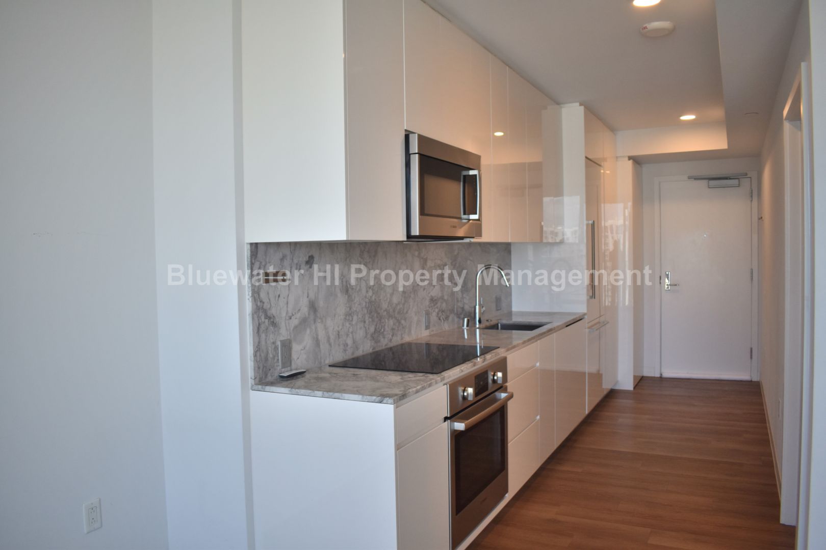 Honolulu Condo: 987 Queen St. #3805