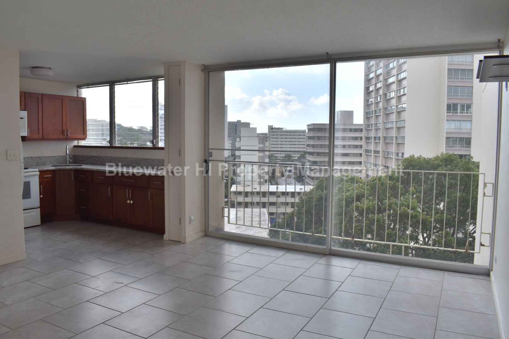 Honolulu Condo: 1702 Kewalo St Unit #708