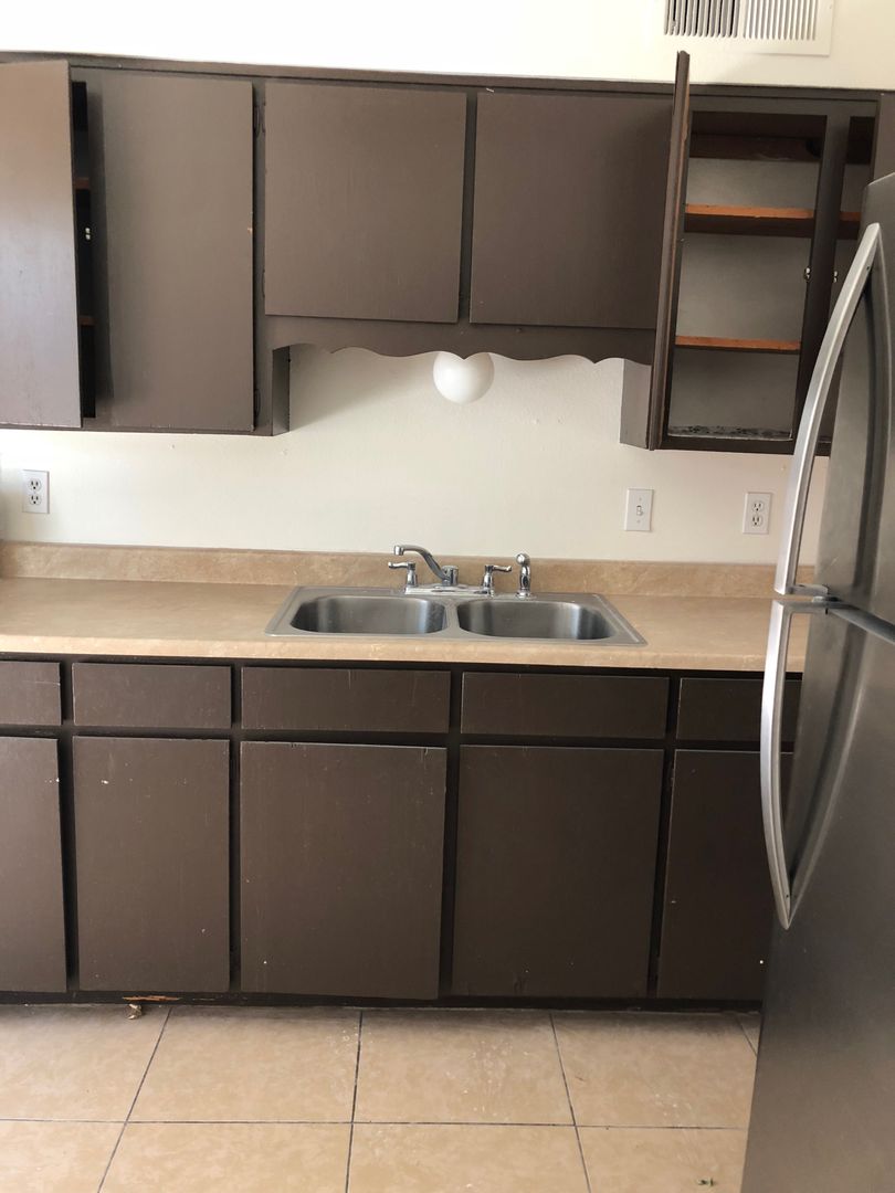 Scottsdale Apartment: 7309 E Belleview St