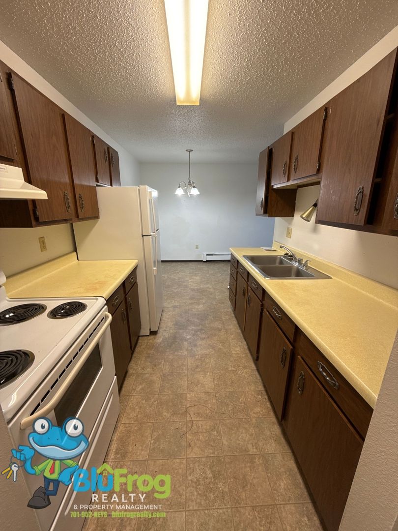 Jamestown Apartment: 1507 11th Ave NE