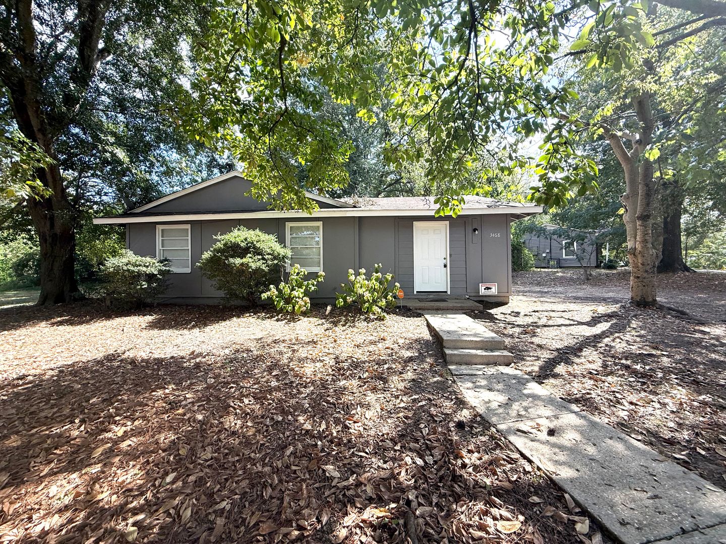 Montgomery House: 3468 Dundale Road