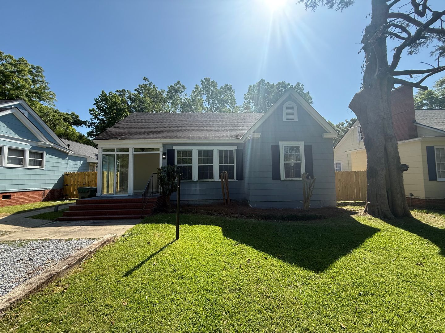 Montgomery House: 2631 Girard Street