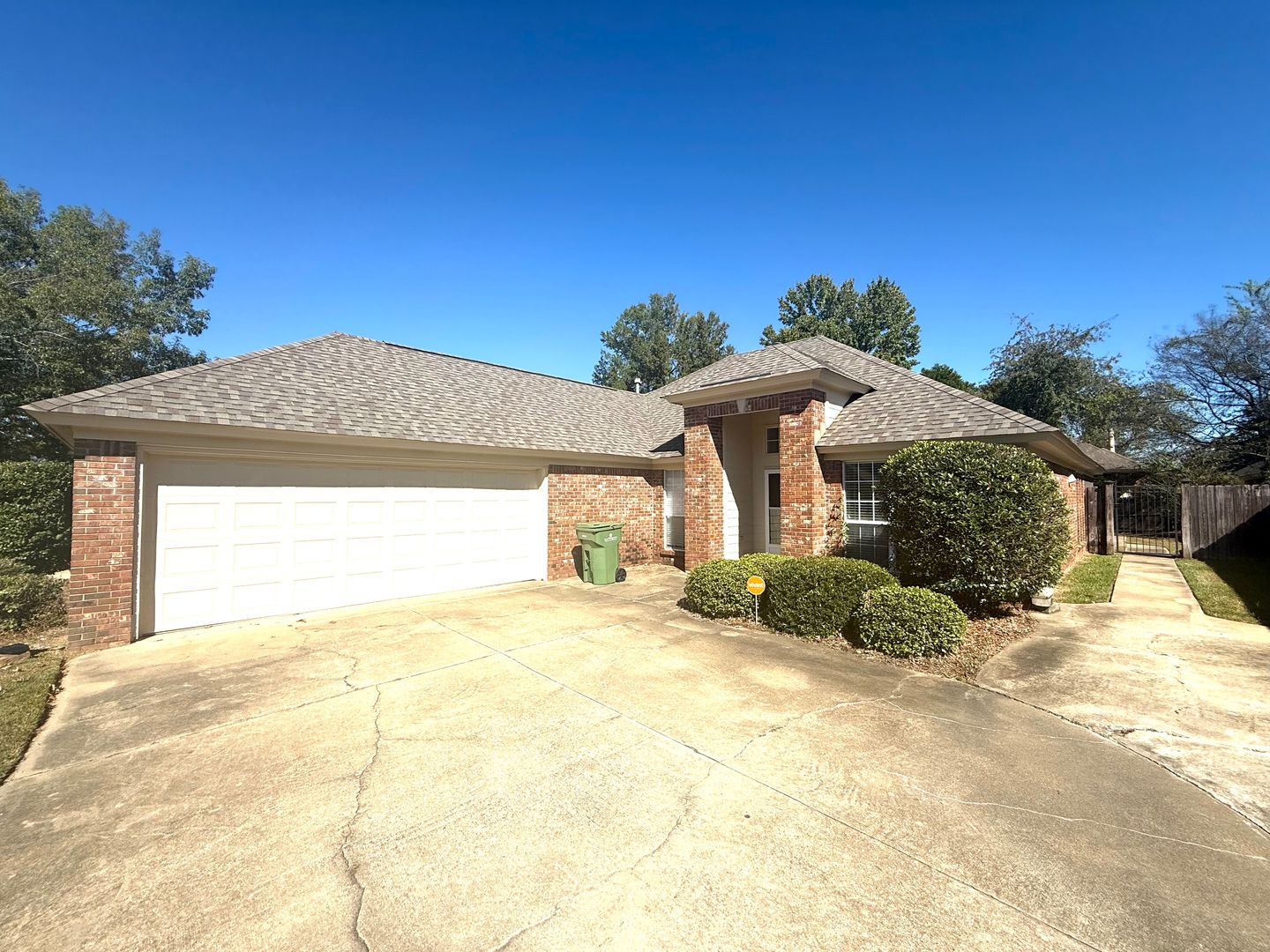 Montgomery House: 731 Ryefield Court