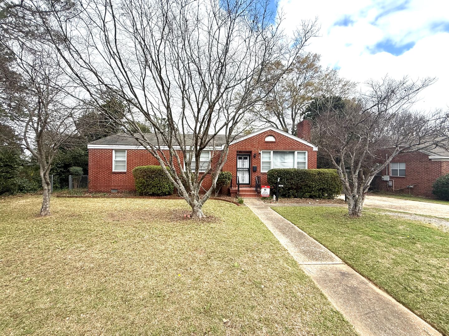 Montgomery House: 2719 Biltmore Avenue