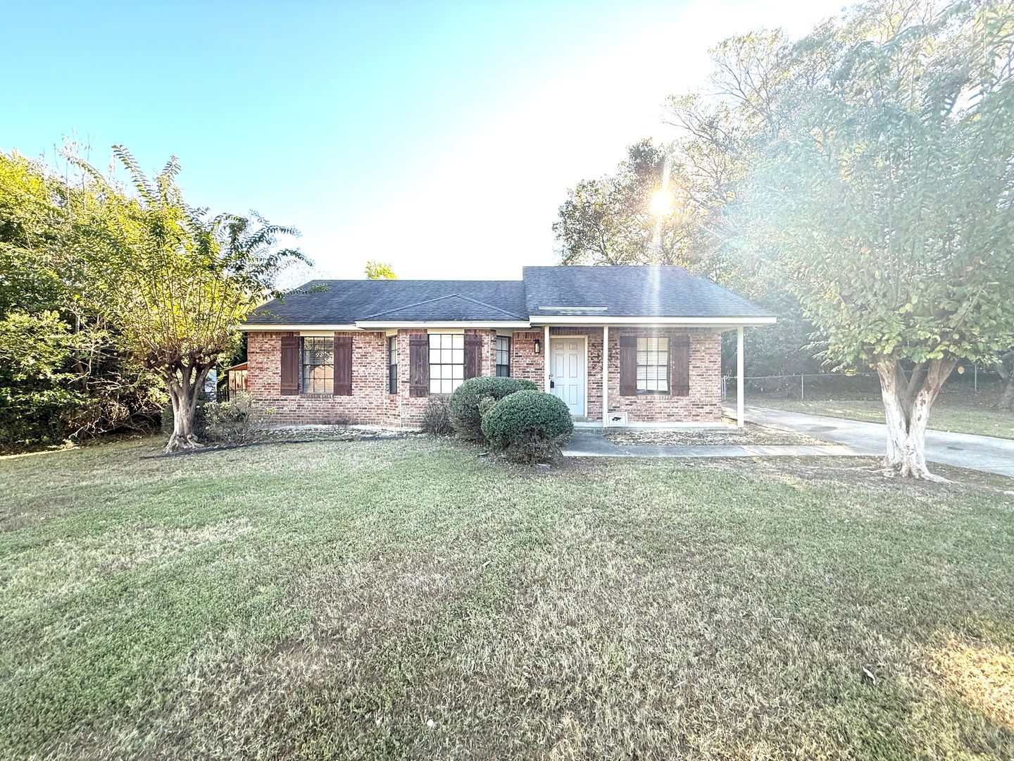 Millbrook House: 56 Briarwood Court