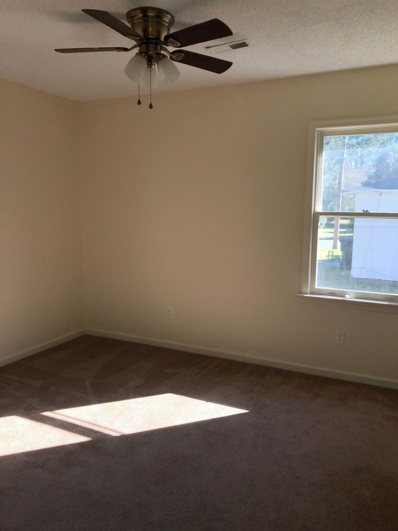 1204 Highland Ave., Elizabeth City, NC 27909