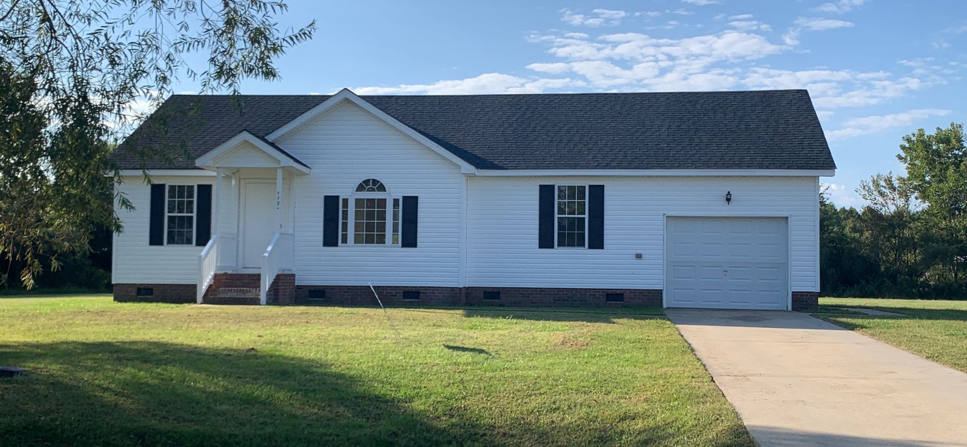 Camden House: 117 Caboose Ct.